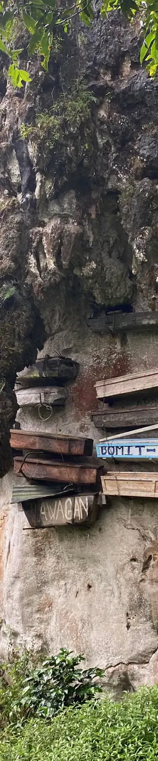 Besuche die hängenden Särge in Sagada